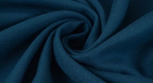 聚酯纖維制品的耐熱性能與高強應(yīng)用解析